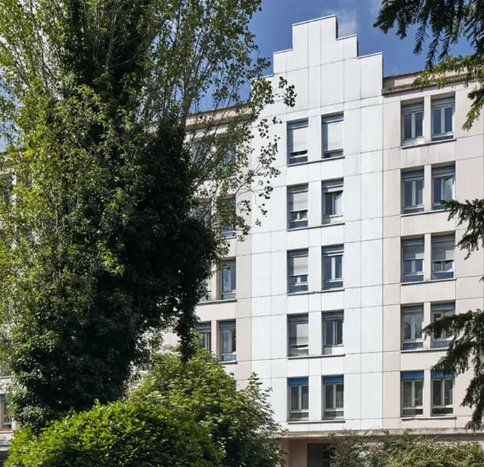 Alzheimer’s disease: REGEnLIFE accelerates its Light4Life clinical trial with the opening of a new trial site at Lyon University Hospital, Hôpital des Charpennes